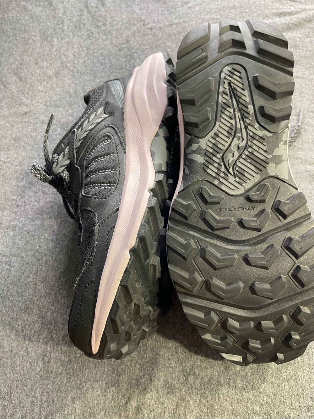Saucony Women's Black and Light Pink Trail Sneakers